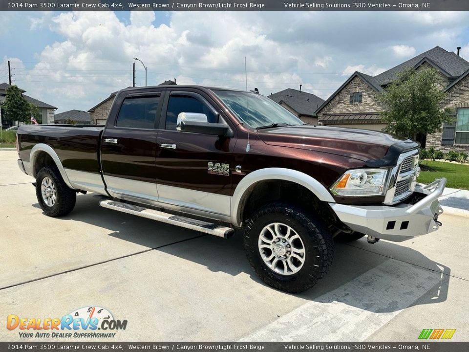 Front 3/4 View of 2014 Ram 3500 Laramie Crew Cab 4x4 Photo #10