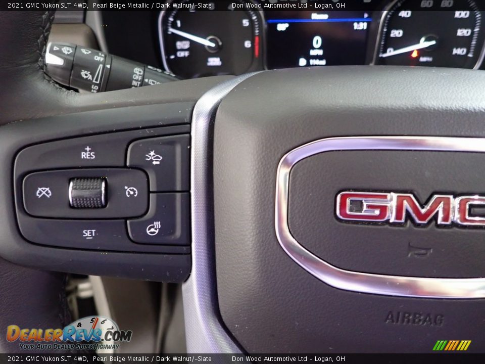 2021 GMC Yukon SLT 4WD Pearl Beige Metallic / Dark Walnut/­Slate Photo #17