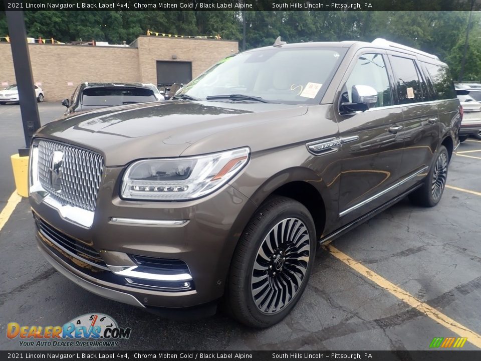 Front 3/4 View of 2021 Lincoln Navigator L Black Label 4x4 Photo #1