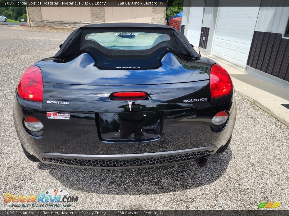 2006 Pontiac Solstice Roadster Mysterious Black / Ebony Photo #3