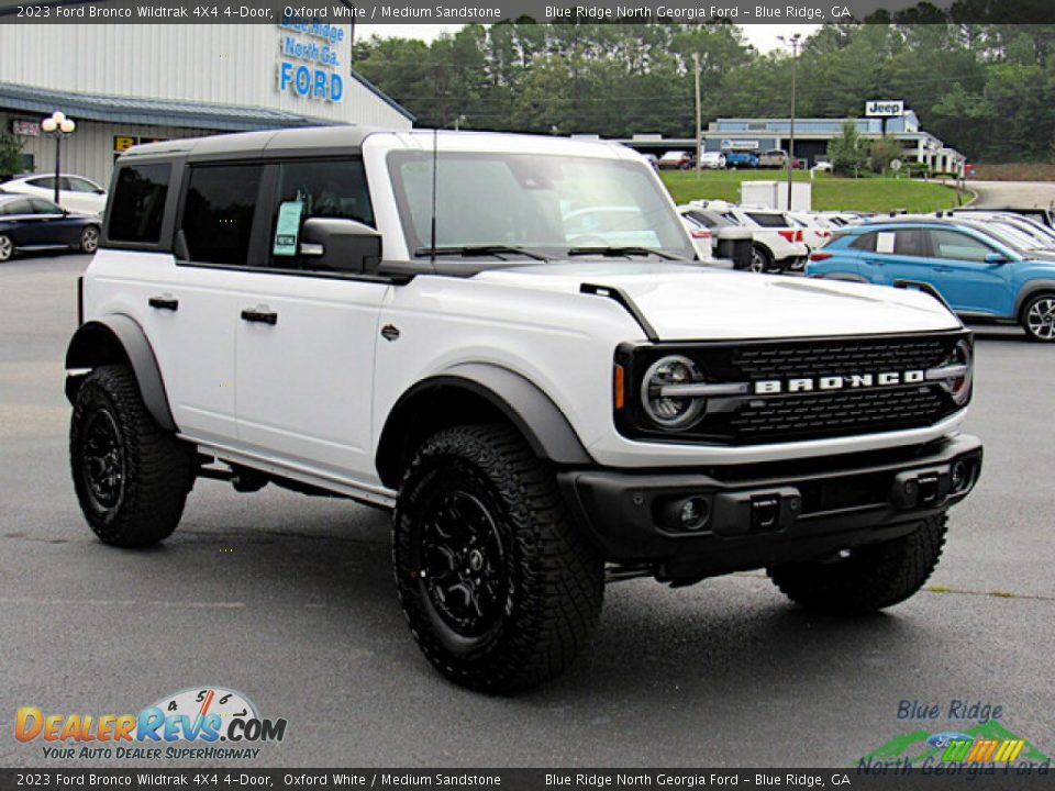 2023 Ford Bronco Wildtrak 4X4 4-Door Oxford White / Medium Sandstone Photo #7