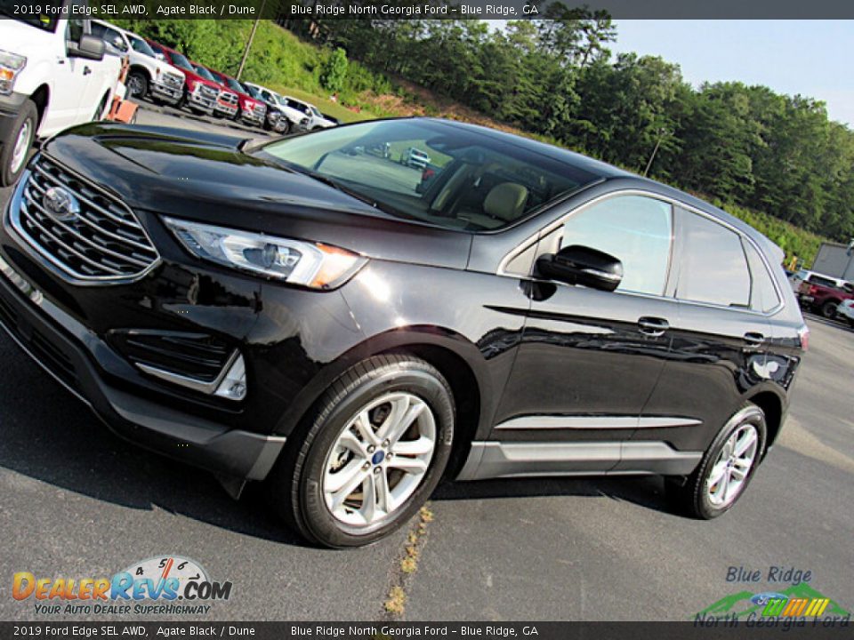 2019 Ford Edge SEL AWD Agate Black / Dune Photo #26