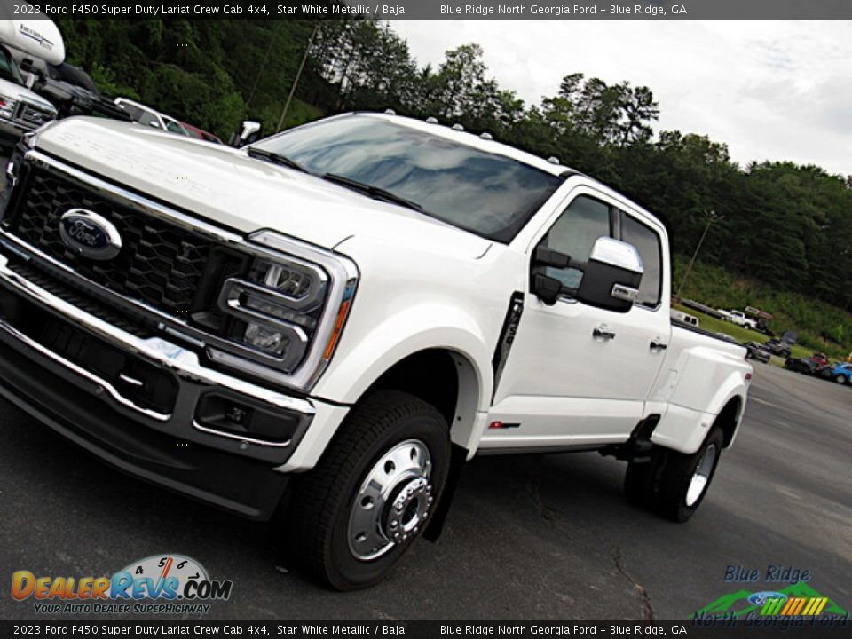 2023 Ford F450 Super Duty Lariat Crew Cab 4x4 Star White Metallic / Baja Photo #28