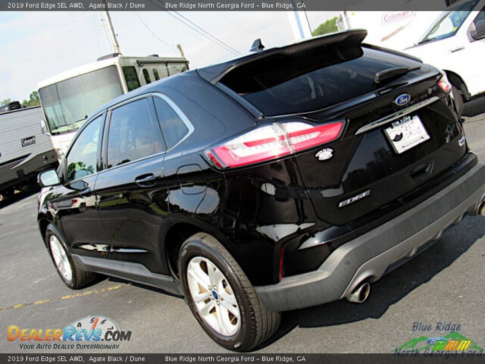 2019 Ford Edge SEL AWD Agate Black / Dune Photo #29