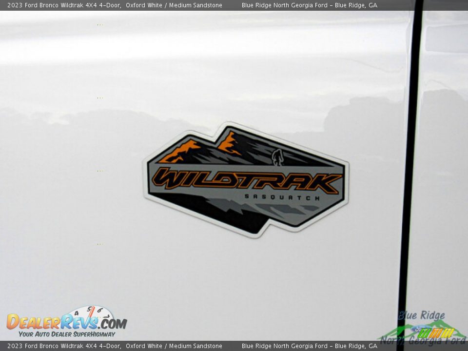 2023 Ford Bronco Wildtrak 4X4 4-Door Oxford White / Medium Sandstone Photo #30