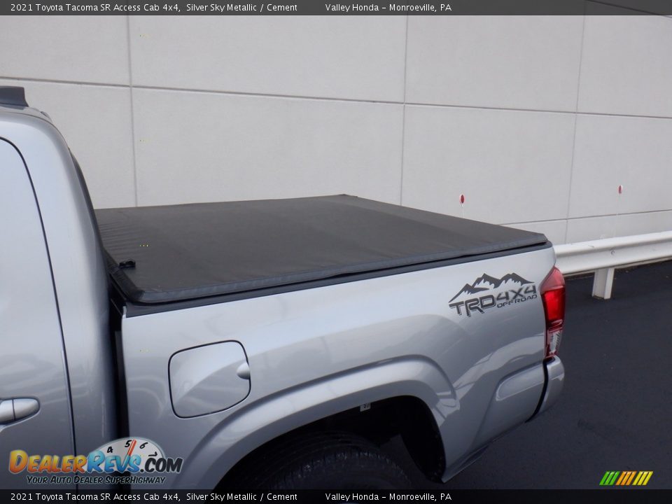 2021 Toyota Tacoma SR Access Cab 4x4 Silver Sky Metallic / Cement Photo #4