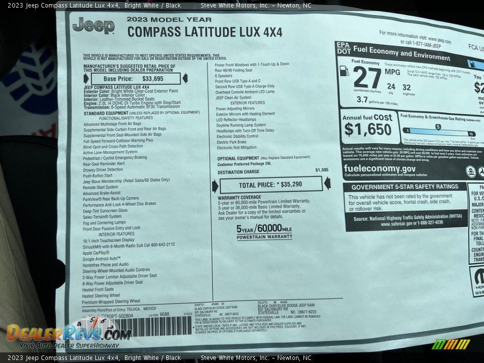 2023 Jeep Compass Latitude Lux 4x4 Bright White / Black Photo #26