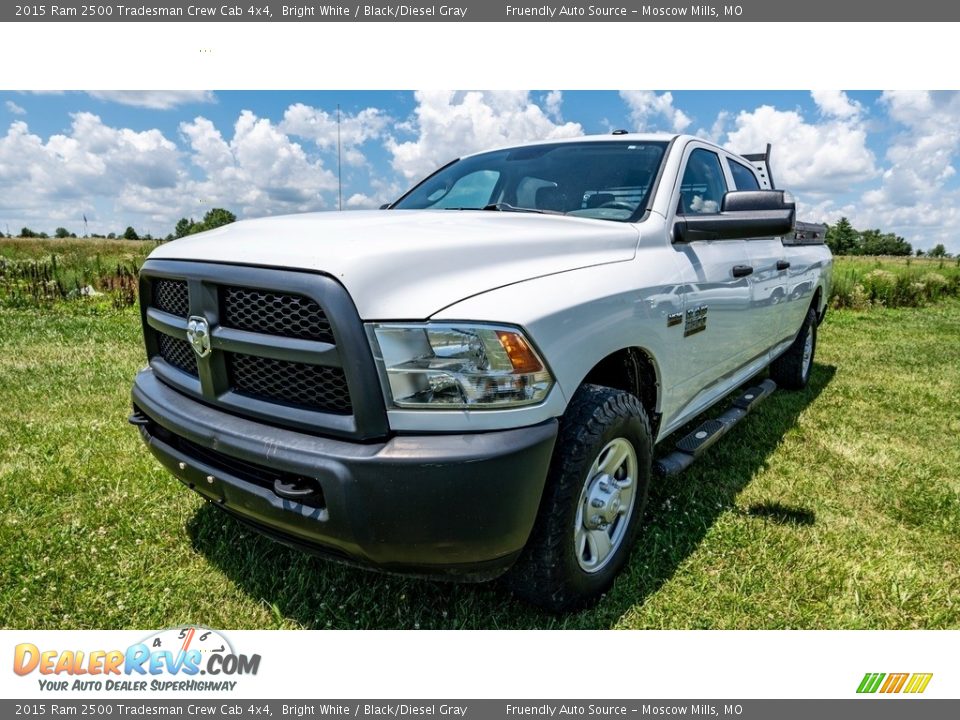 2015 Ram 2500 Tradesman Crew Cab 4x4 Bright White / Black/Diesel Gray Photo #8