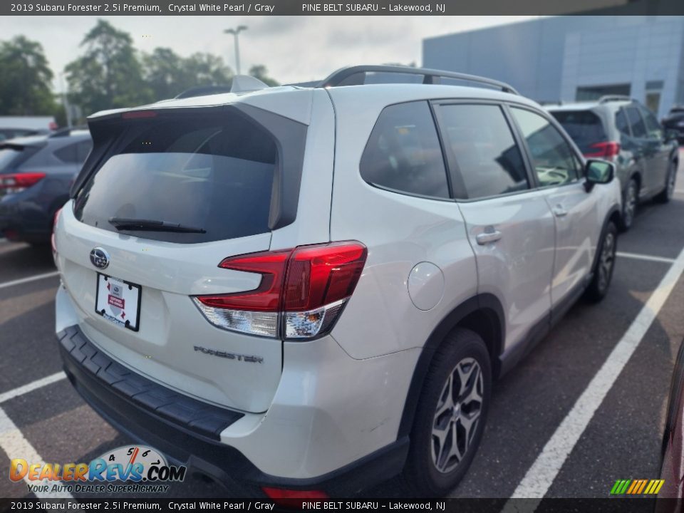 2019 Subaru Forester 2.5i Premium Crystal White Pearl / Gray Photo #3