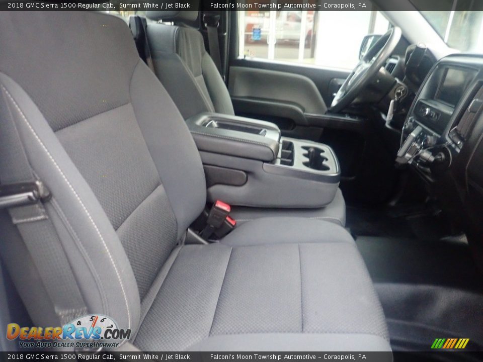 Front Seat of 2018 GMC Sierra 1500 Regular Cab Photo #11