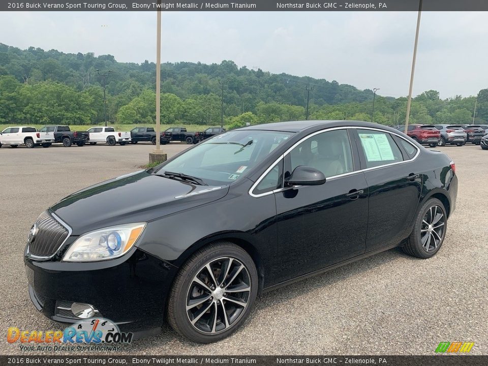 Front 3/4 View of 2016 Buick Verano Sport Touring Group Photo #1