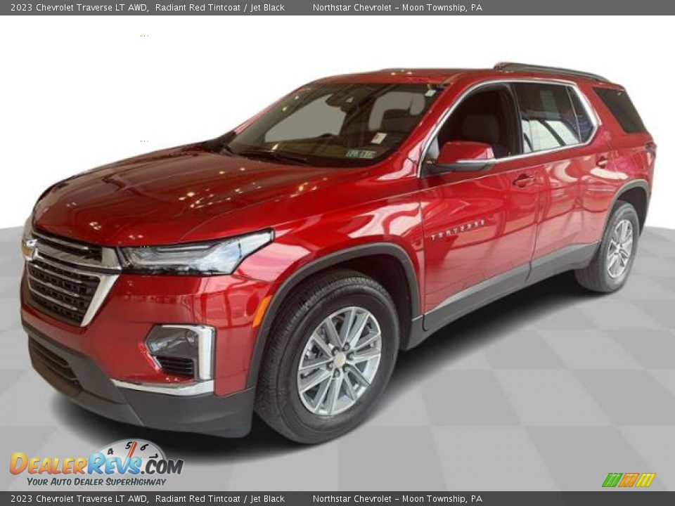 2023 Chevrolet Traverse LT AWD Radiant Red Tintcoat / Jet Black Photo #1