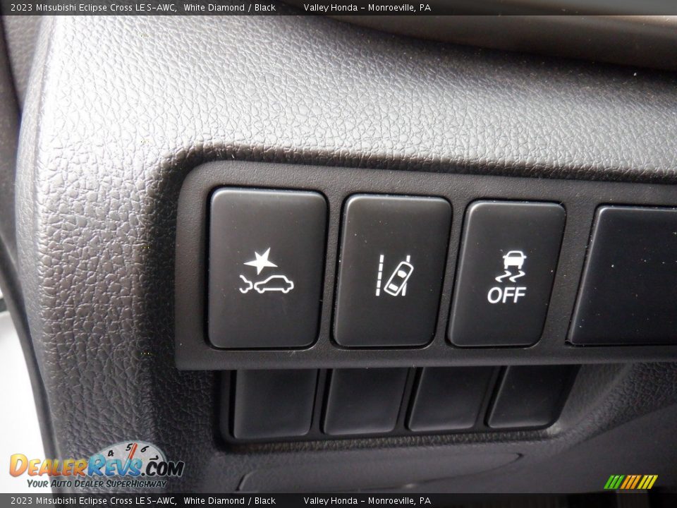 Controls of 2023 Mitsubishi Eclipse Cross LE S-AWC Photo #12