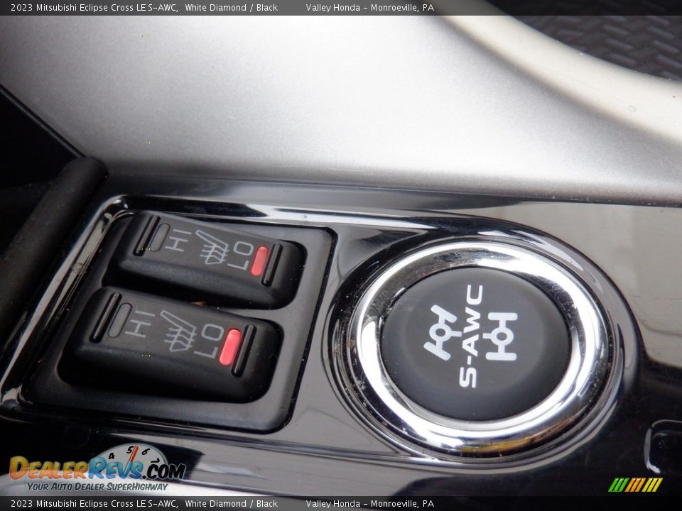 Controls of 2023 Mitsubishi Eclipse Cross LE S-AWC Photo #14