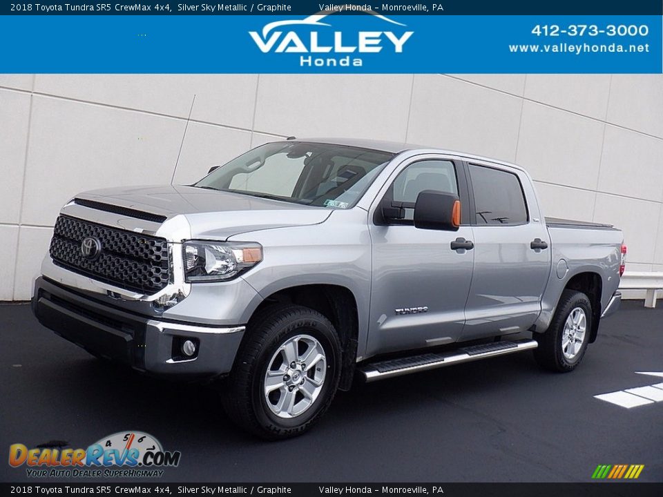 2018 Toyota Tundra SR5 CrewMax 4x4 Silver Sky Metallic / Graphite Photo #1