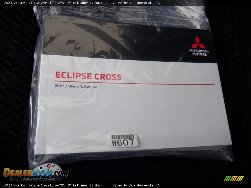 2023 Mitsubishi Eclipse Cross LE S-AWC White Diamond / Black Photo #24