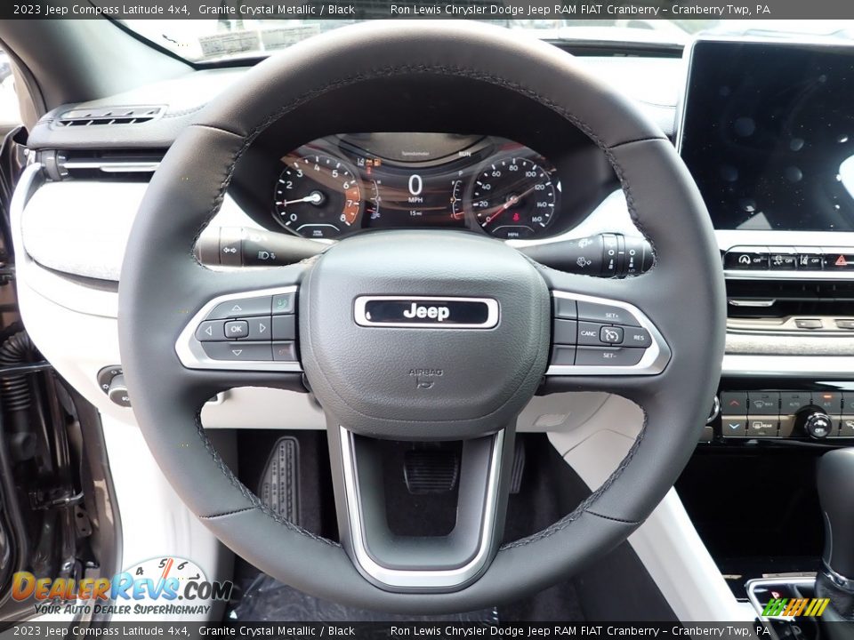 2023 Jeep Compass Latitude 4x4 Granite Crystal Metallic / Black Photo #19