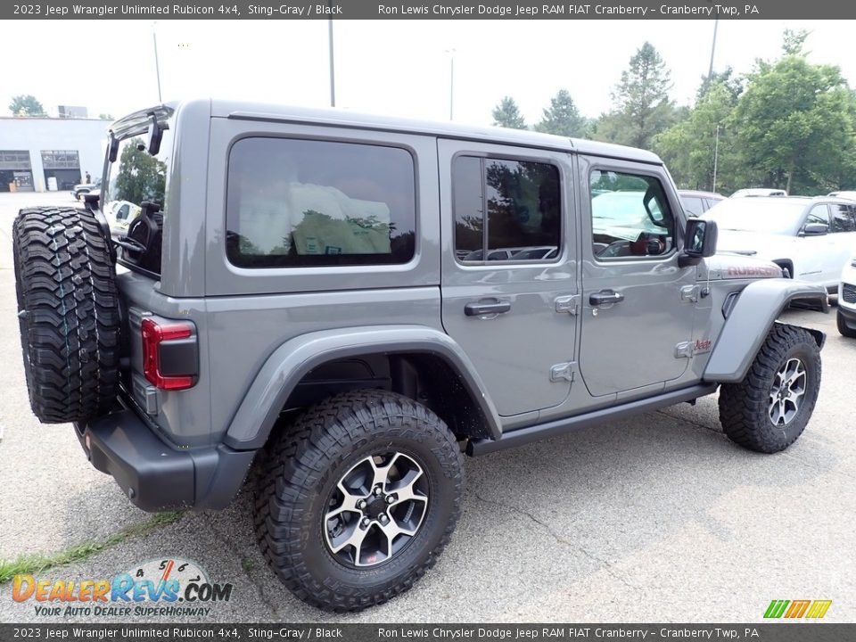 2023 Jeep Wrangler Unlimited Rubicon 4x4 Sting-Gray / Black Photo #5