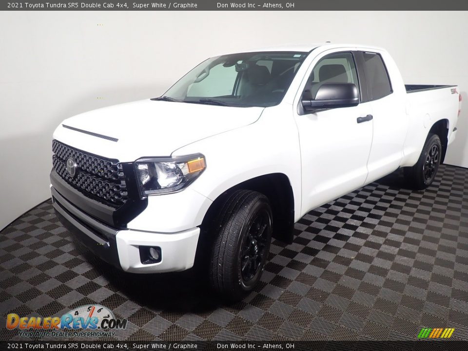 2021 Toyota Tundra SR5 Double Cab 4x4 Super White / Graphite Photo #8