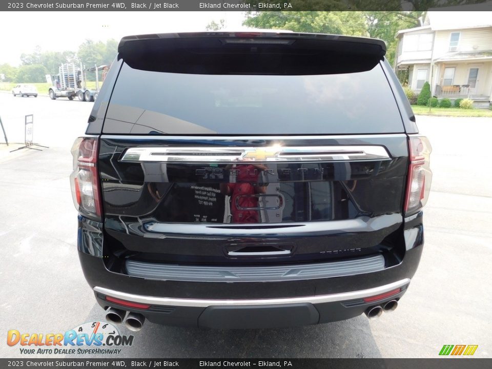 2023 Chevrolet Suburban Premier 4WD Black / Jet Black Photo #10