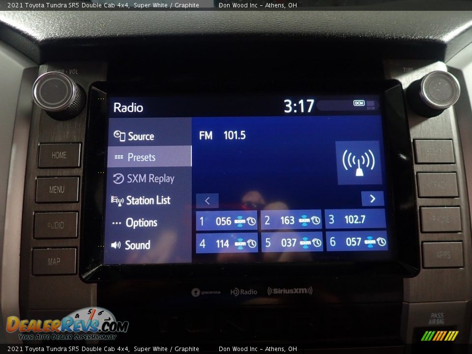 2021 Toyota Tundra SR5 Double Cab 4x4 Super White / Graphite Photo #18