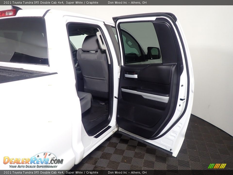 2021 Toyota Tundra SR5 Double Cab 4x4 Super White / Graphite Photo #30
