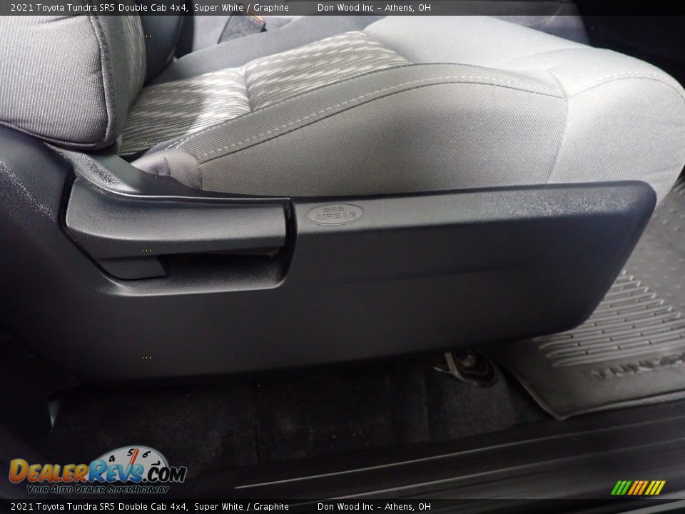 2021 Toyota Tundra SR5 Double Cab 4x4 Super White / Graphite Photo #34