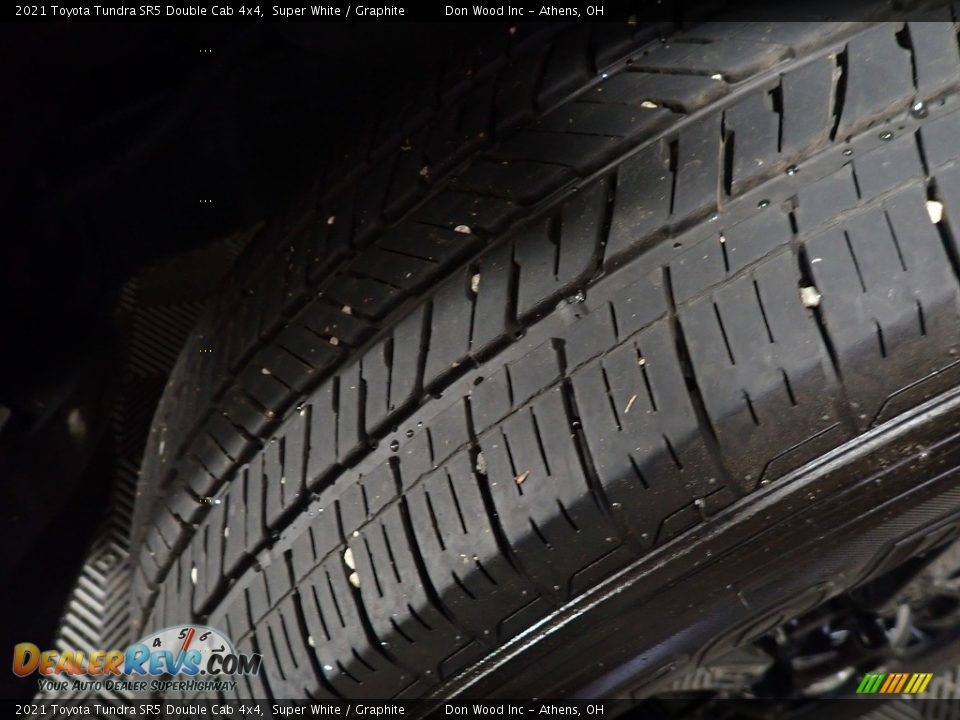 2021 Toyota Tundra SR5 Double Cab 4x4 Super White / Graphite Photo #36