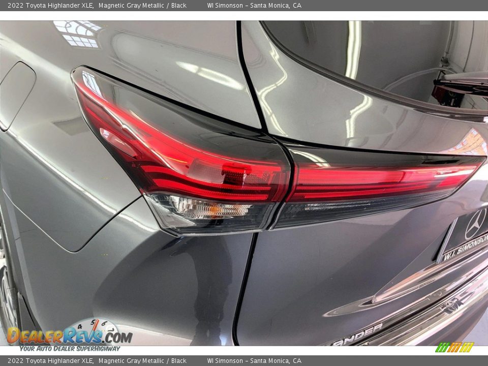 2022 Toyota Highlander XLE Magnetic Gray Metallic / Black Photo #29