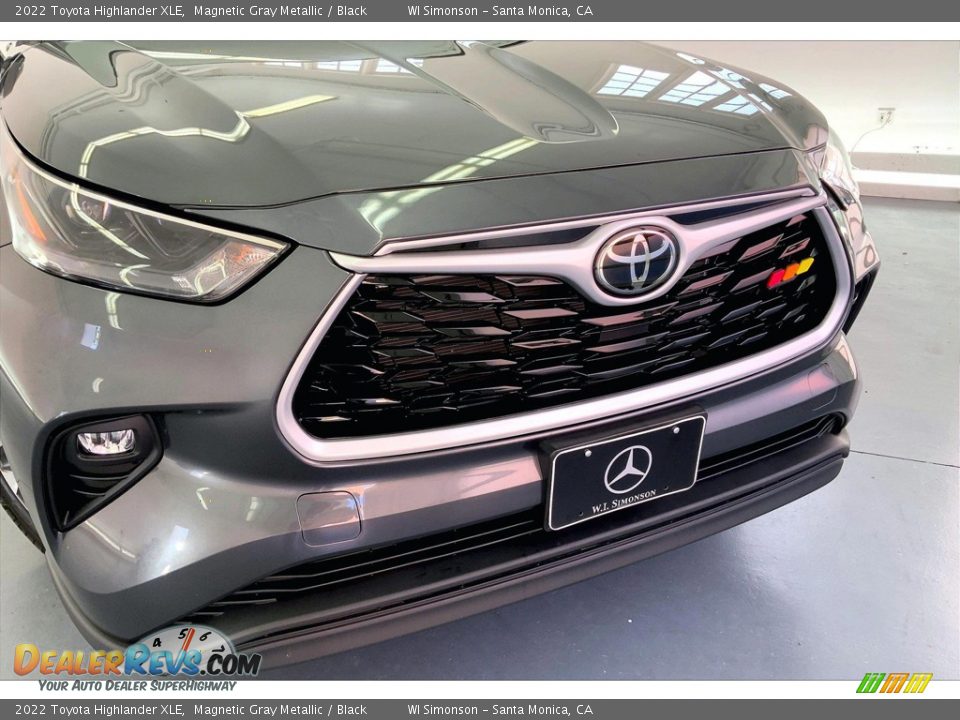 2022 Toyota Highlander XLE Magnetic Gray Metallic / Black Photo #30