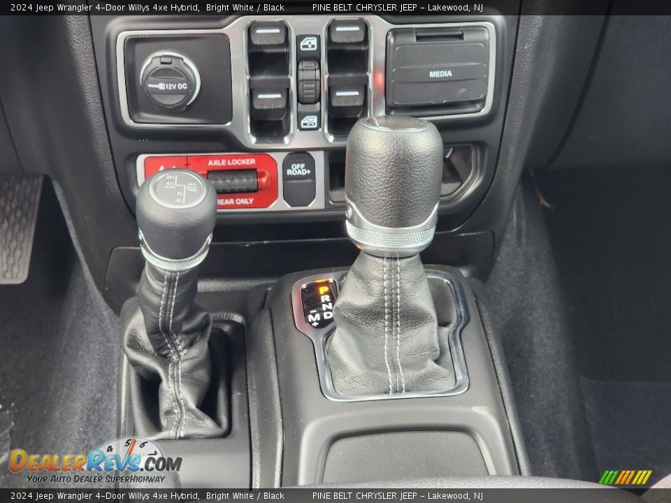 2024 Jeep Wrangler 4-Door Willys 4xe Hybrid Shifter Photo #10