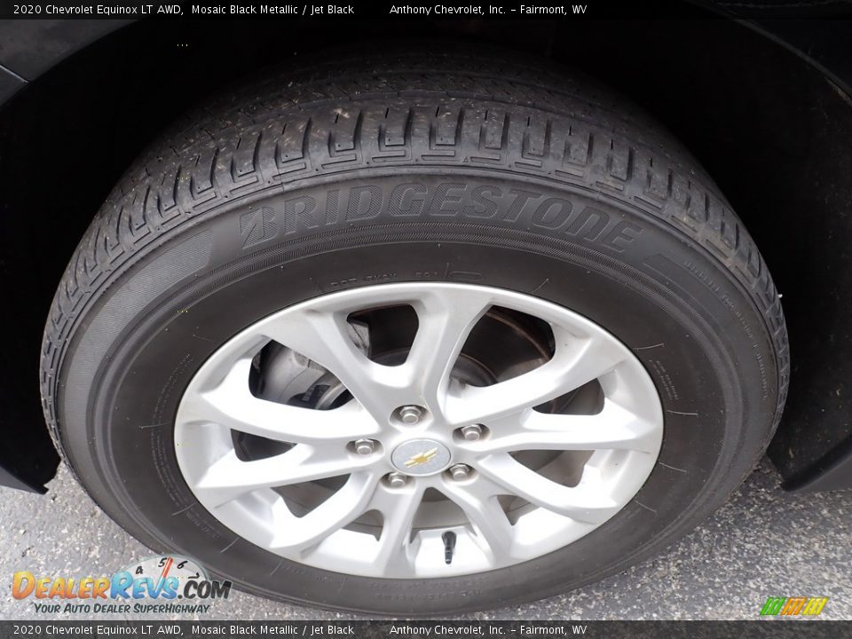 2020 Chevrolet Equinox LT AWD Wheel Photo #5
