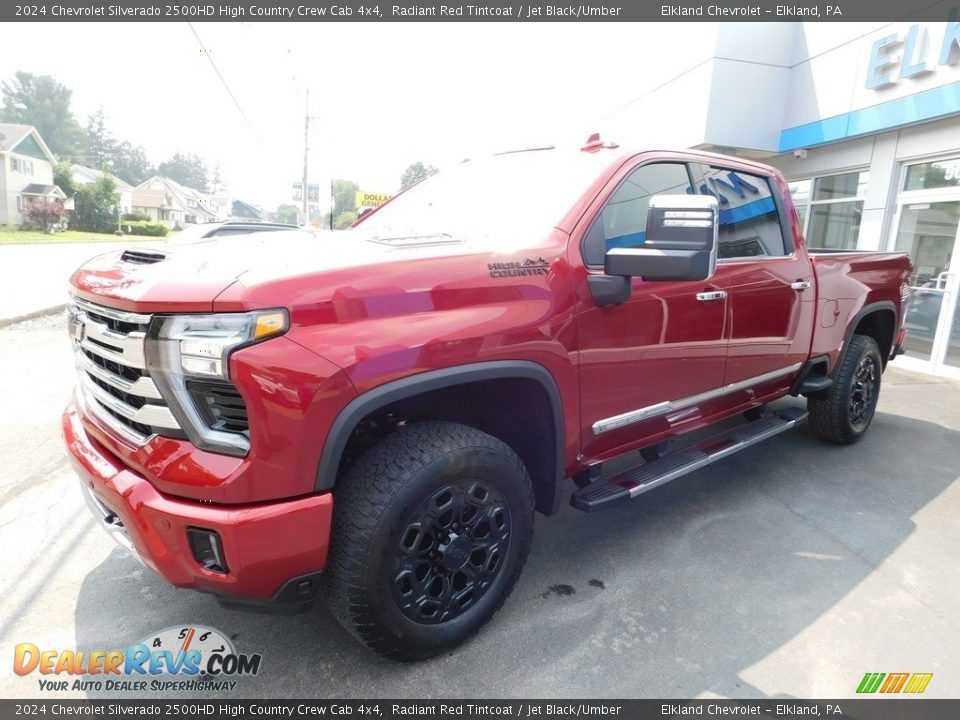 Front 3/4 View of 2024 Chevrolet Silverado 2500HD High Country Crew Cab 4x4 Photo #11