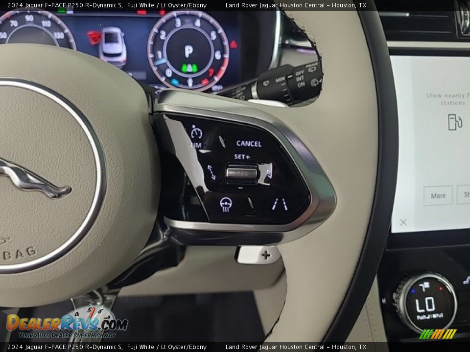 2024 Jaguar F-PACE P250 R-Dynamic S Steering Wheel Photo #19