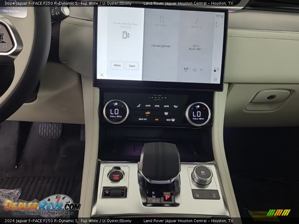 2024 Jaguar F-PACE P250 R-Dynamic S Shifter Photo #20