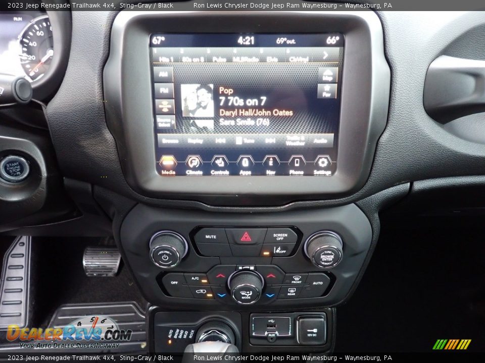 Controls of 2023 Jeep Renegade Trailhawk 4x4 Photo #20