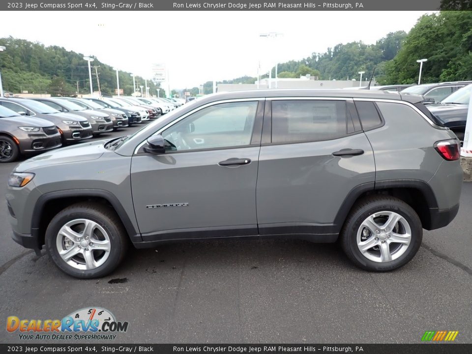 2023 Jeep Compass Sport 4x4 Sting-Gray / Black Photo #2