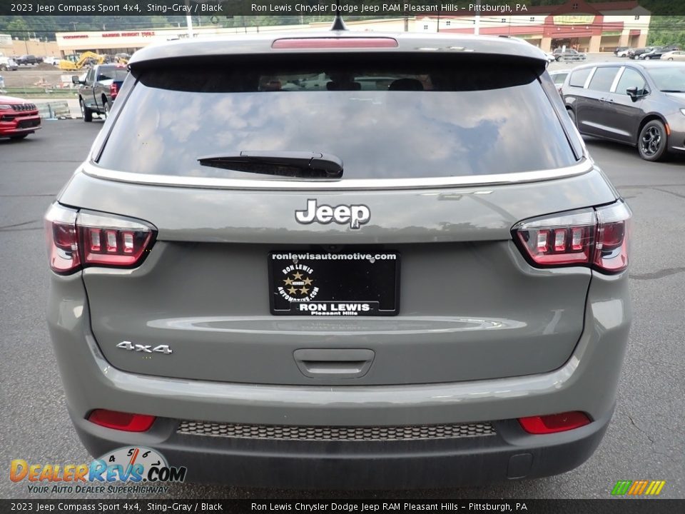 2023 Jeep Compass Sport 4x4 Sting-Gray / Black Photo #4