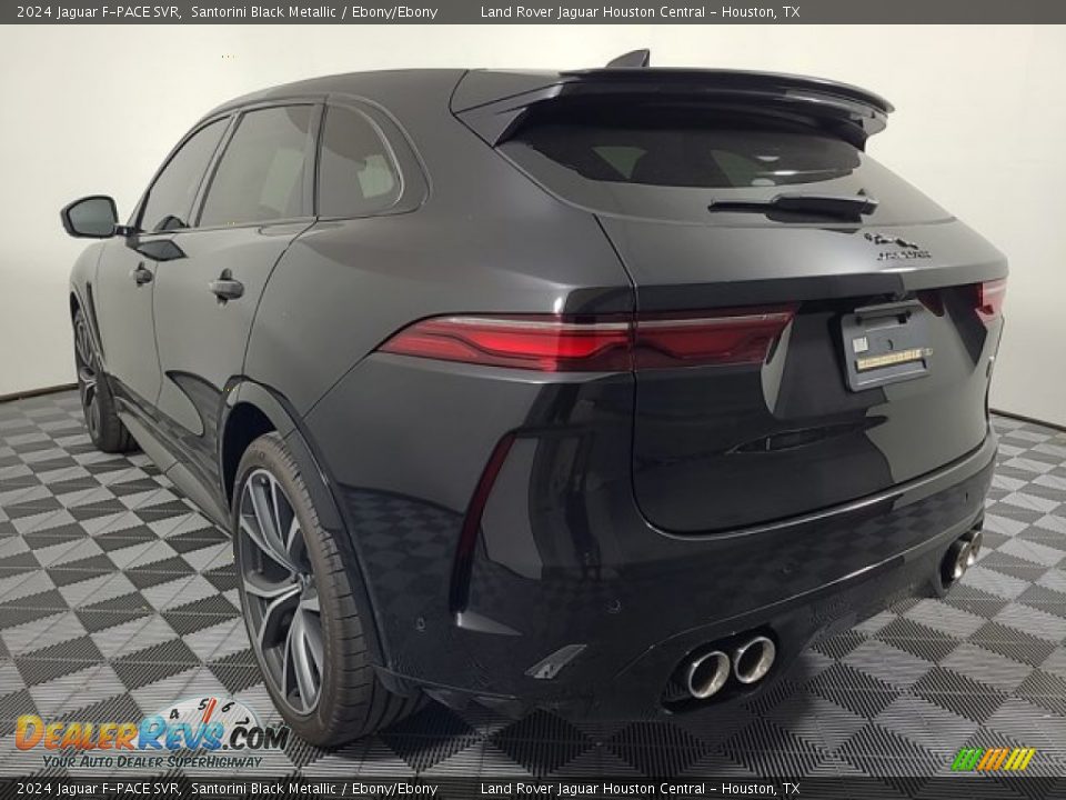 2024 Jaguar F-PACE SVR Santorini Black Metallic / Ebony/Ebony Photo #10