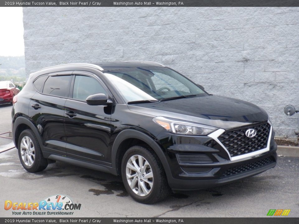 2019 Hyundai Tucson Value Black Noir Pearl / Gray Photo #1