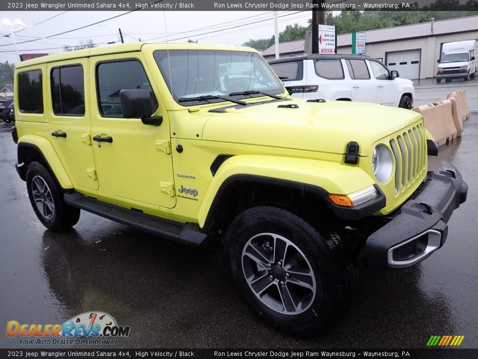 Front 3/4 View of 2023 Jeep Wrangler Unlimited Sahara 4x4 Photo #8