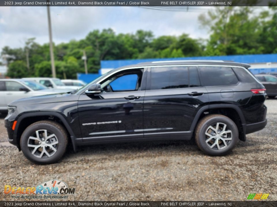 2023 Jeep Grand Cherokee L Limited 4x4 Diamond Black Crystal Pearl / Global Black Photo #3