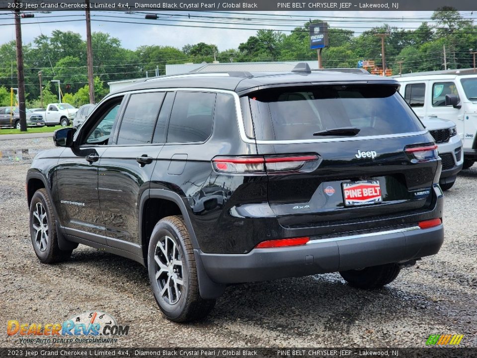 2023 Jeep Grand Cherokee L Limited 4x4 Diamond Black Crystal Pearl / Global Black Photo #4