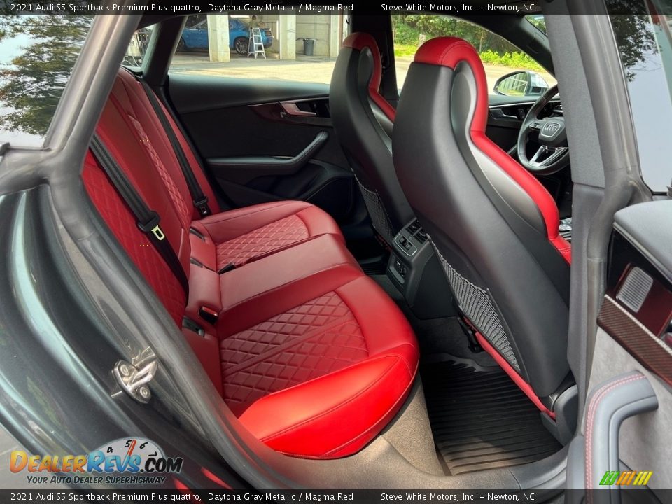 Rear Seat of 2021 Audi S5 Sportback Premium Plus quattro Photo #14