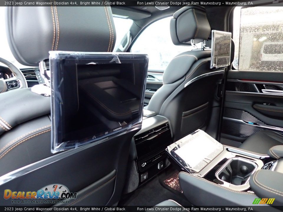 Entertainment System of 2023 Jeep Grand Wagoneer Obsidian 4x4 Photo #13