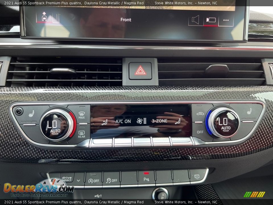 Controls of 2021 Audi S5 Sportback Premium Plus quattro Photo #23