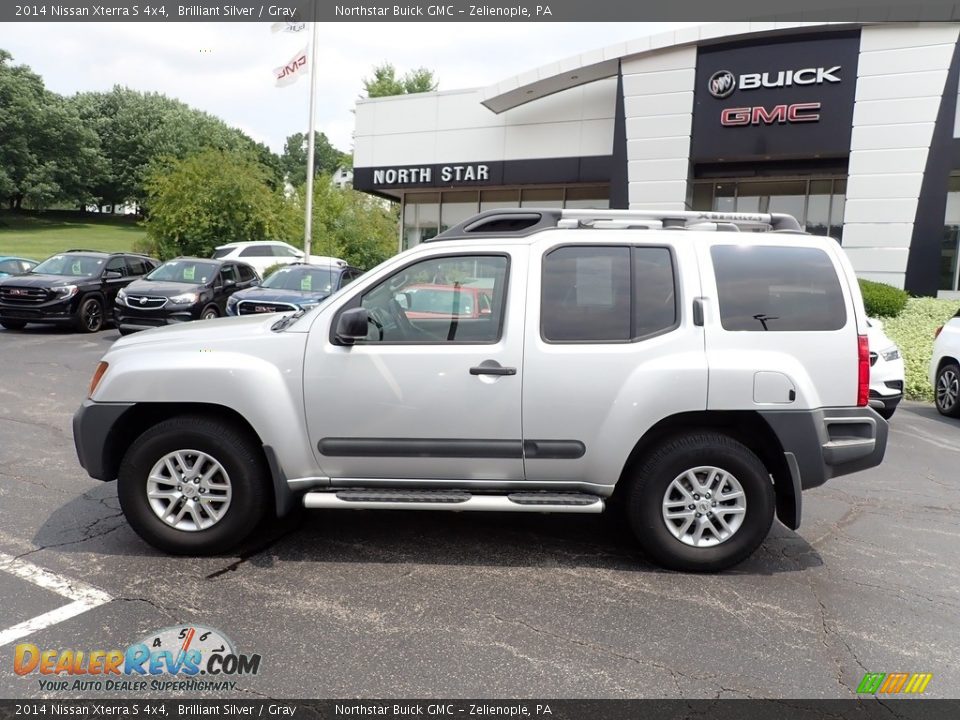 2014 Nissan Xterra S 4x4 Brilliant Silver / Gray Photo #2