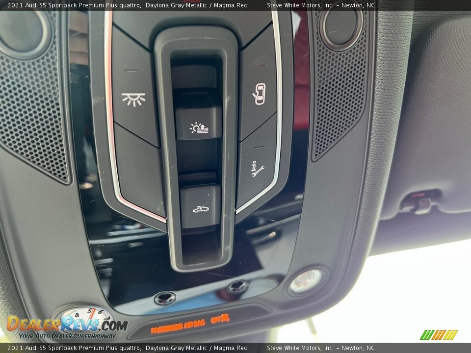 Controls of 2021 Audi S5 Sportback Premium Plus quattro Photo #28