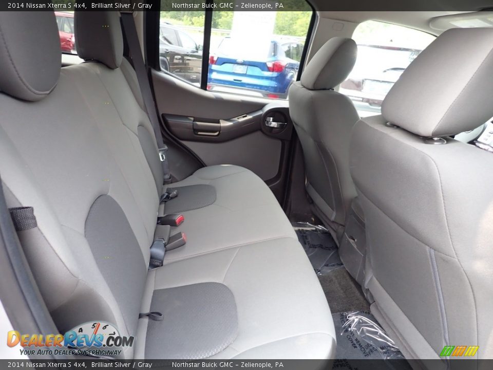 Rear Seat of 2014 Nissan Xterra S 4x4 Photo #15