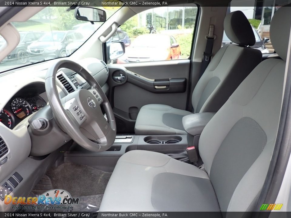 Front Seat of 2014 Nissan Xterra S 4x4 Photo #19